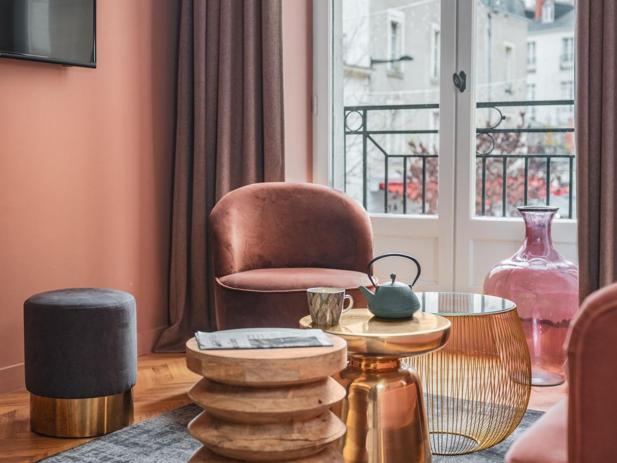 Appartements Place Royale - Maisons Du Monde Hotel & Suites Нант Экстерьер фото